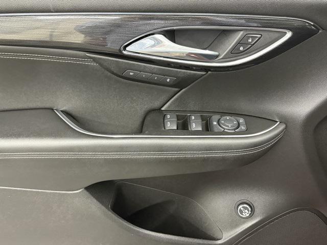 used 2023 Buick Envision car, priced at $30,999