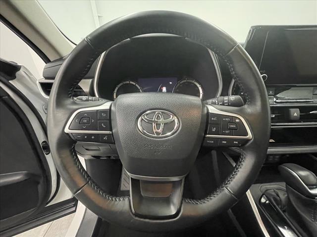 used 2024 Toyota Highlander car, priced at $42,895