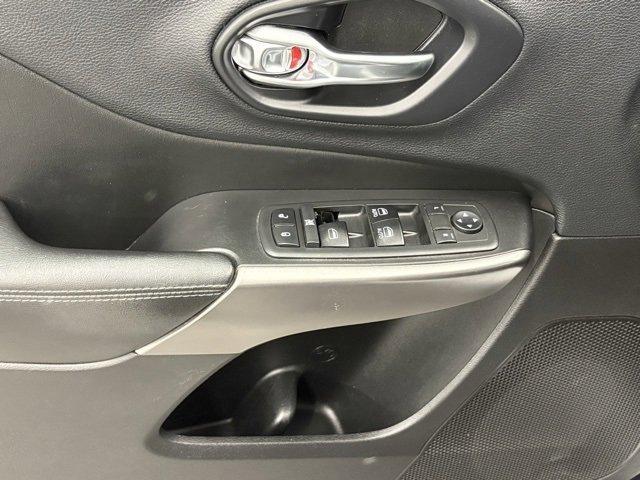 used 2019 Jeep Cherokee car, priced at $11,999