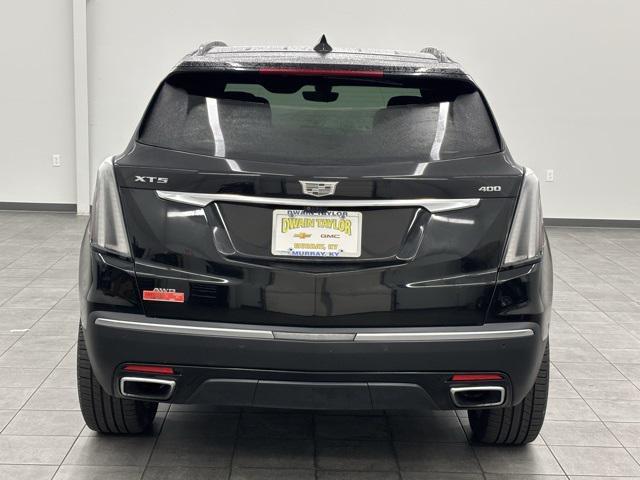 used 2022 Cadillac XT5 car, priced at $32,499