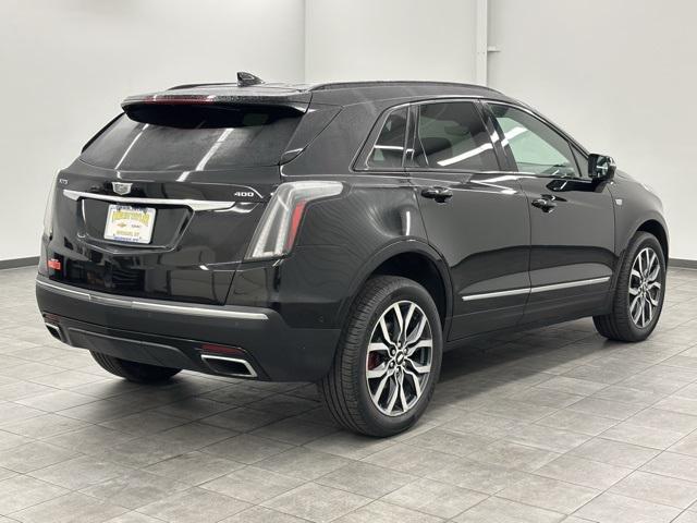 used 2022 Cadillac XT5 car, priced at $32,499