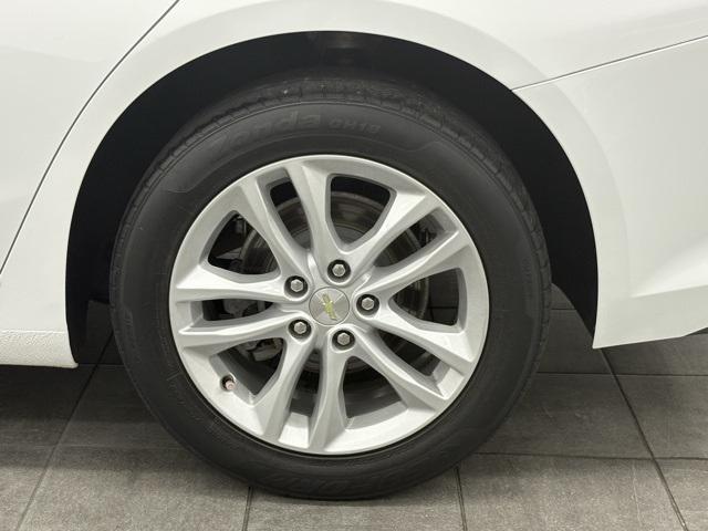 used 2018 Chevrolet Malibu car, priced at $11,999