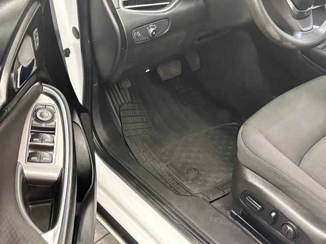 used 2018 Chevrolet Malibu car, priced at $11,999