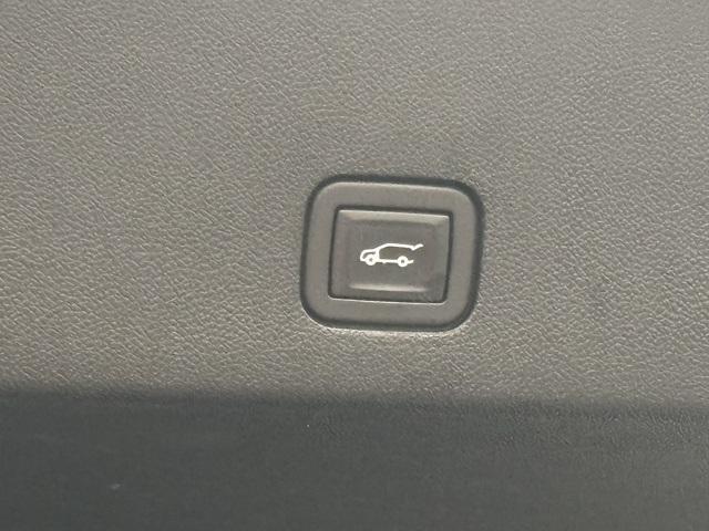 used 2021 Cadillac XT6 car, priced at $31,199