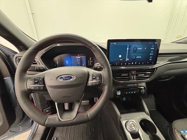used 2023 Ford Escape car, priced at $25,999