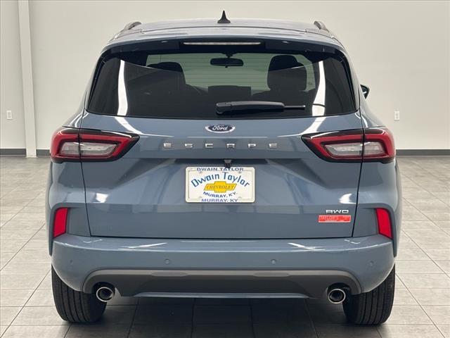 used 2023 Ford Escape car, priced at $25,999