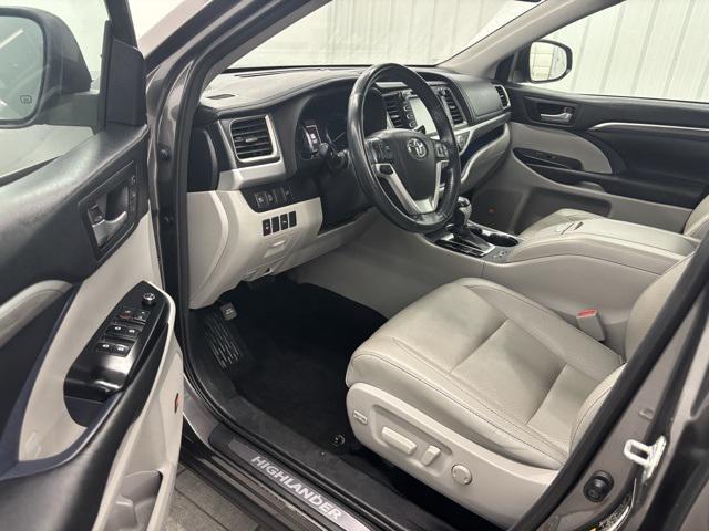 used 2018 Toyota Highlander car, priced at $22,998