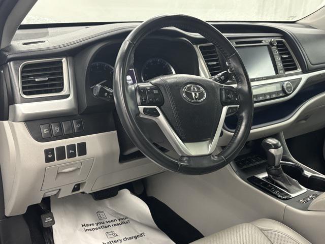 used 2018 Toyota Highlander car, priced at $22,998