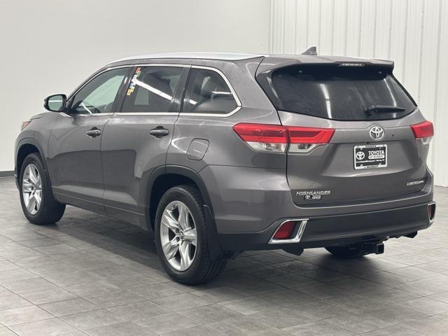used 2018 Toyota Highlander car, priced at $22,998
