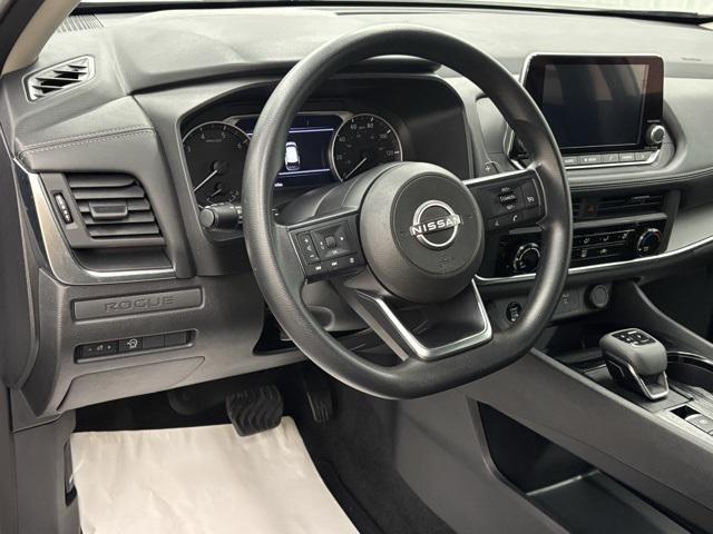 used 2024 Nissan Rogue car, priced at $19,989