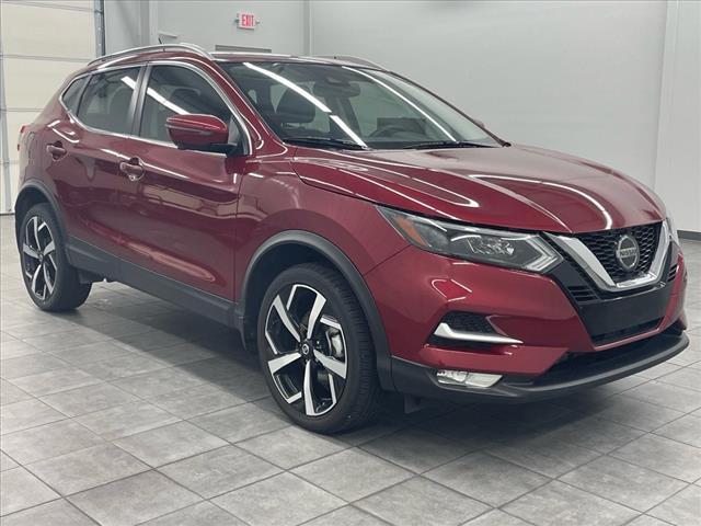 used 2022 Nissan Rogue Sport car, priced at $23,999