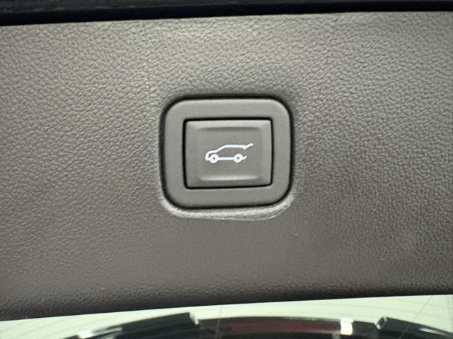 used 2023 Chevrolet Blazer car, priced at $29,999