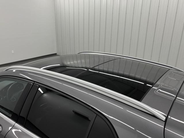 used 2020 Mercedes-Benz GLA 250 car, priced at $20,299