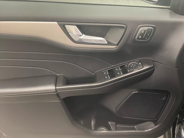 used 2022 Ford Escape car, priced at $25,995