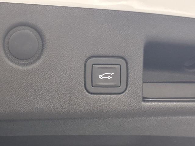 used 2020 Chevrolet Equinox car, priced at $20,999