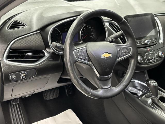 used 2018 Chevrolet Malibu car, priced at $9,999