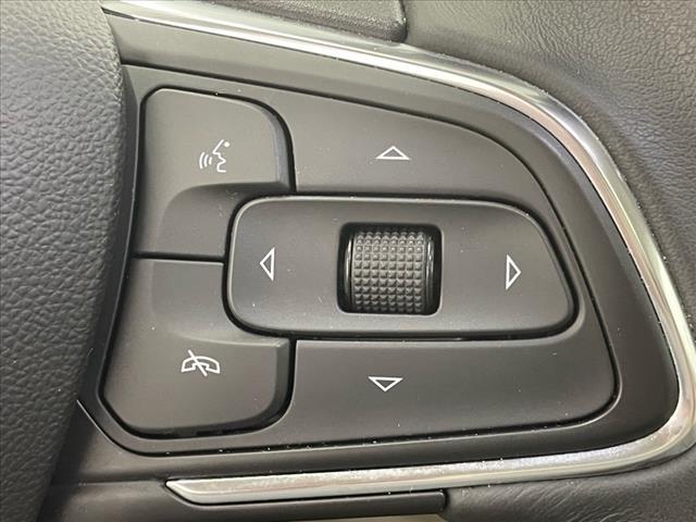used 2023 Buick Envision car, priced at $35,499