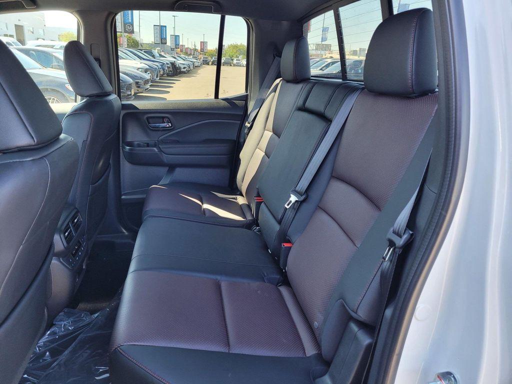 new 2025 Honda Ridgeline car, priced at $48,655