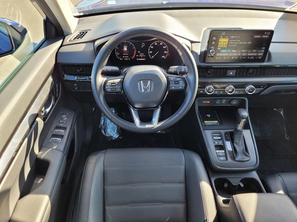 used 2025 Honda CR-V car, priced at $31,708