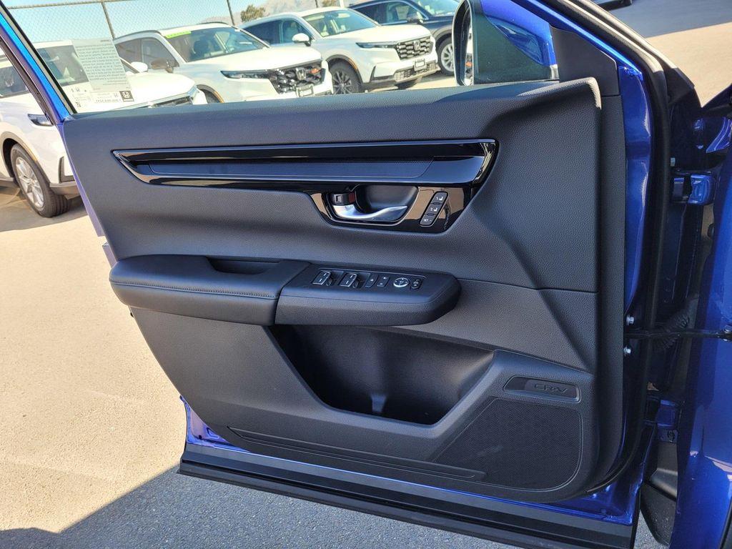 used 2025 Honda CR-V car, priced at $31,708