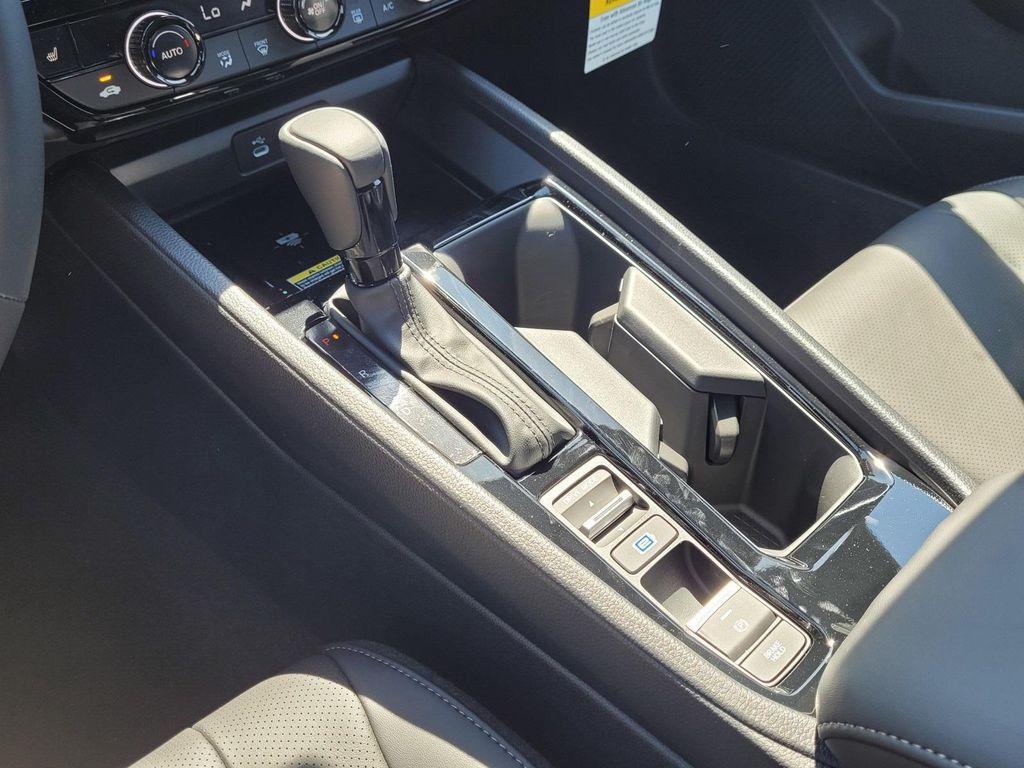 new 2025 Honda Accord Hybrid car, priced at $36,980