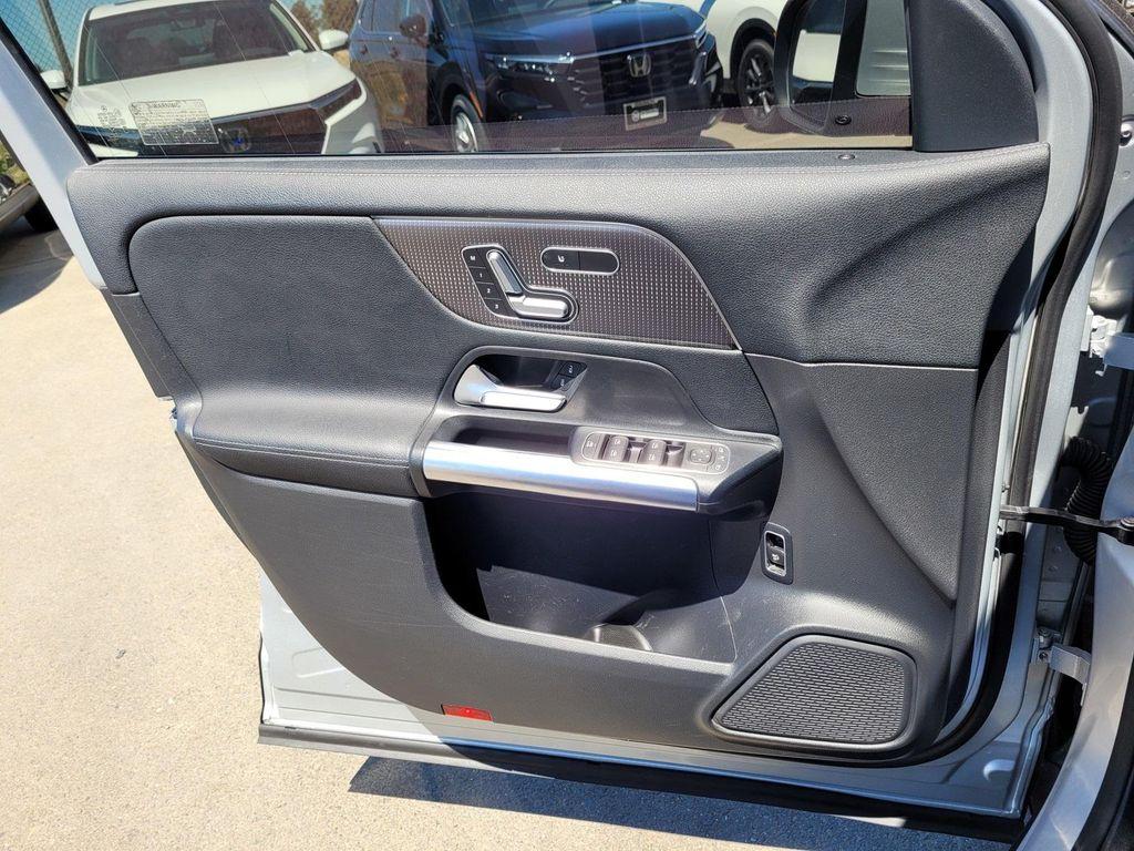 used 2021 Mercedes-Benz GLA 250 car, priced at $17,988