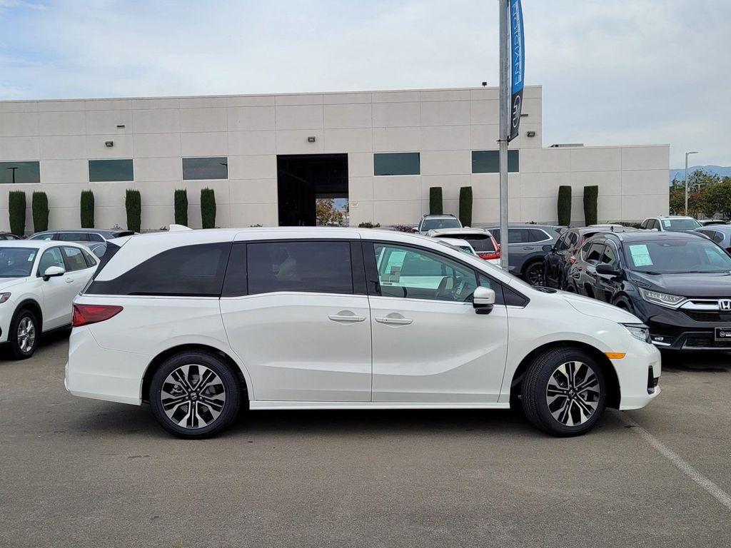 new 2026 Honda Odyssey car, priced at $52,150