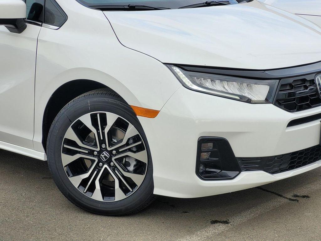 new 2026 Honda Odyssey car, priced at $52,150