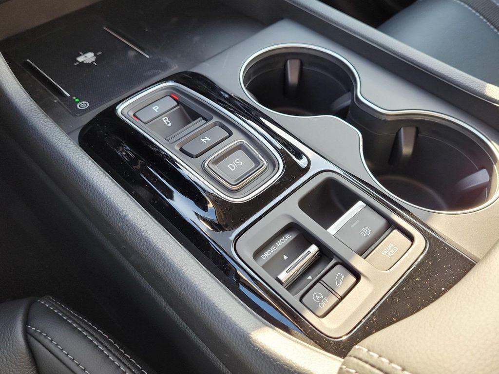 new 2025 Honda Pilot car, priced at $48,280