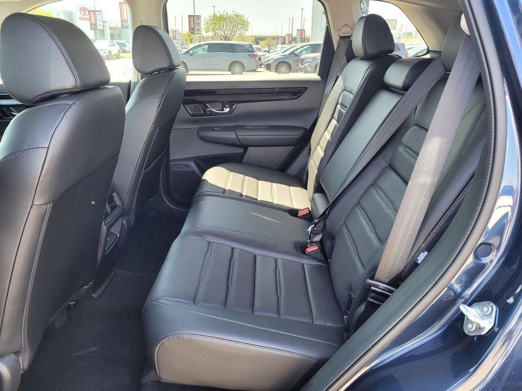 new 2025 Honda CR-V car, priced at $37,895