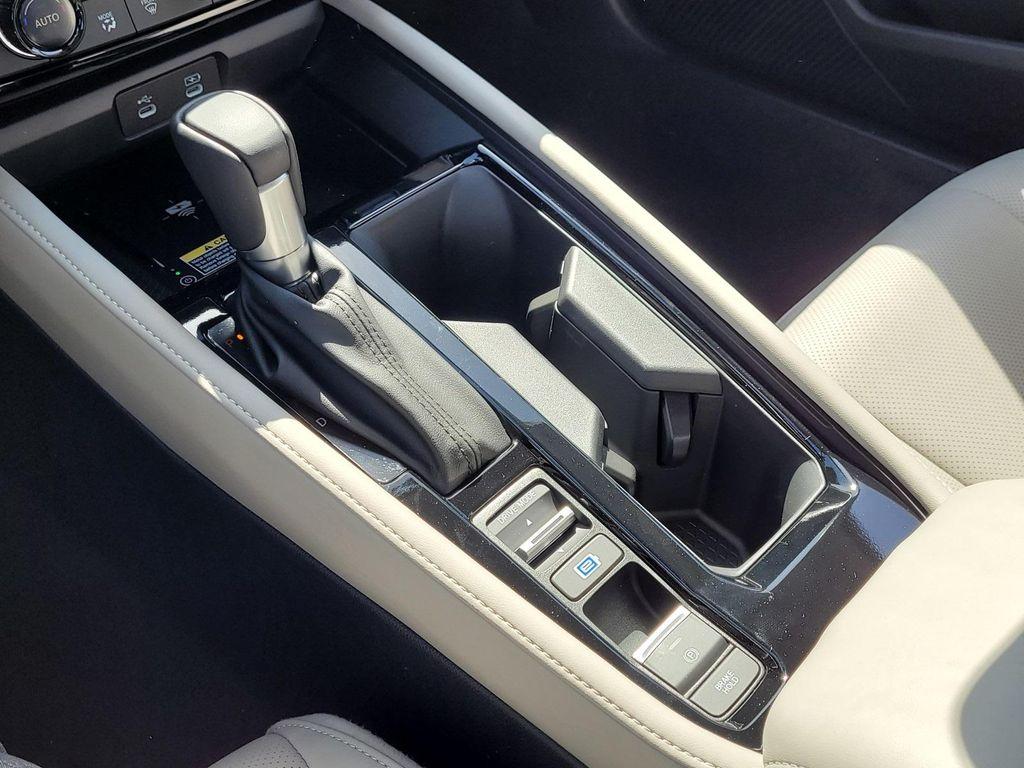 new 2025 Honda Accord Hybrid car, priced at $40,905