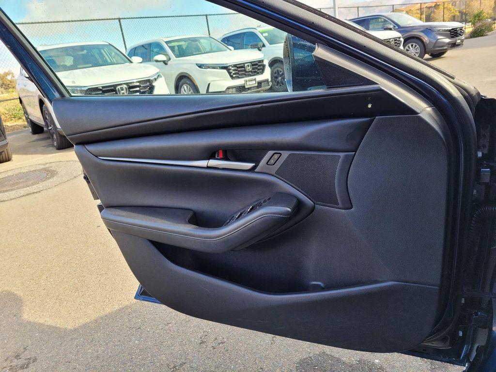 used 2020 Mazda Mazda3 car, priced at $15,888