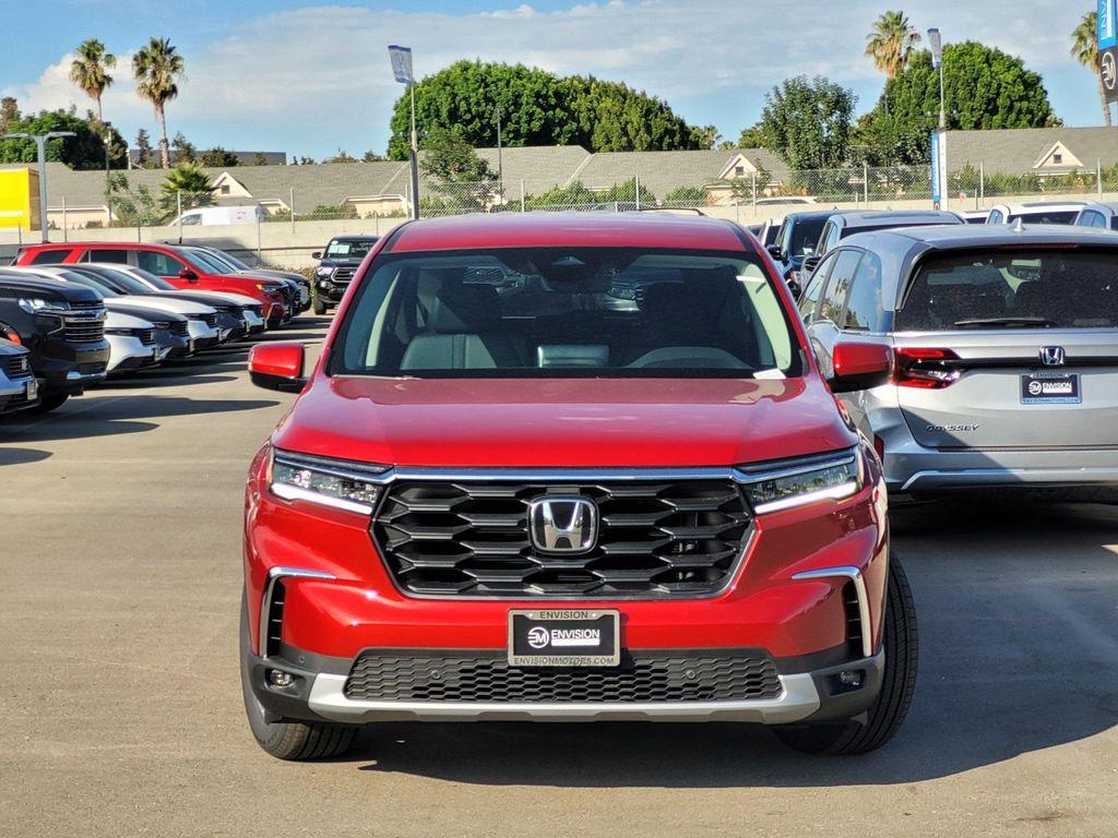 new 2025 Honda Pilot car, priced at $48,280