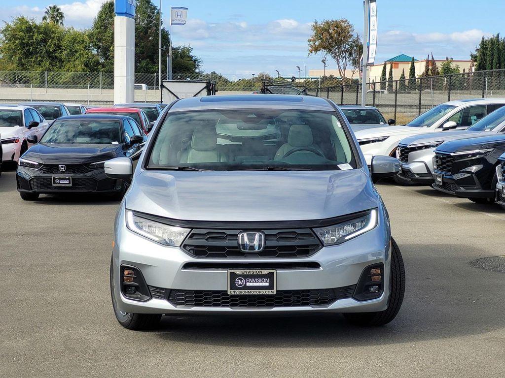 new 2026 Honda Odyssey car, priced at $44,290