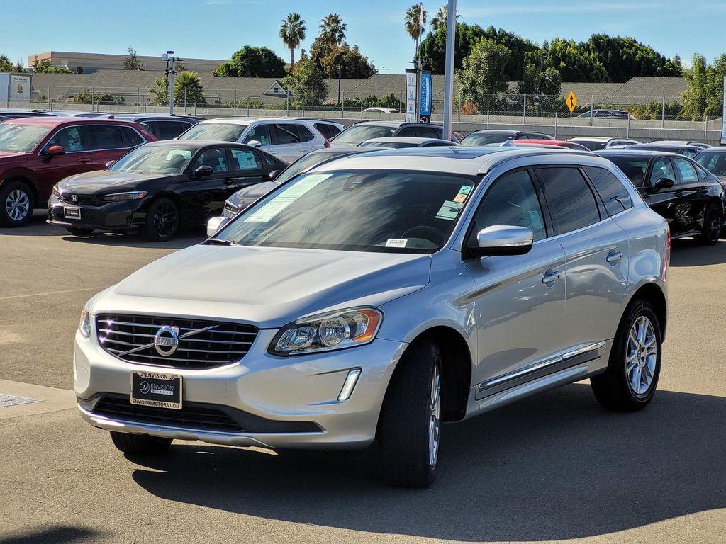 used 2015 Volvo XC60 car, priced at $11,988