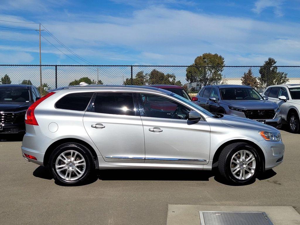 used 2015 Volvo XC60 car, priced at $11,988