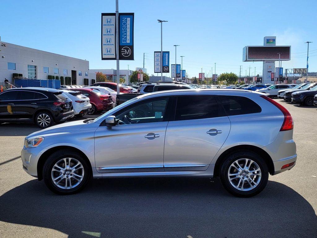 used 2015 Volvo XC60 car, priced at $11,988