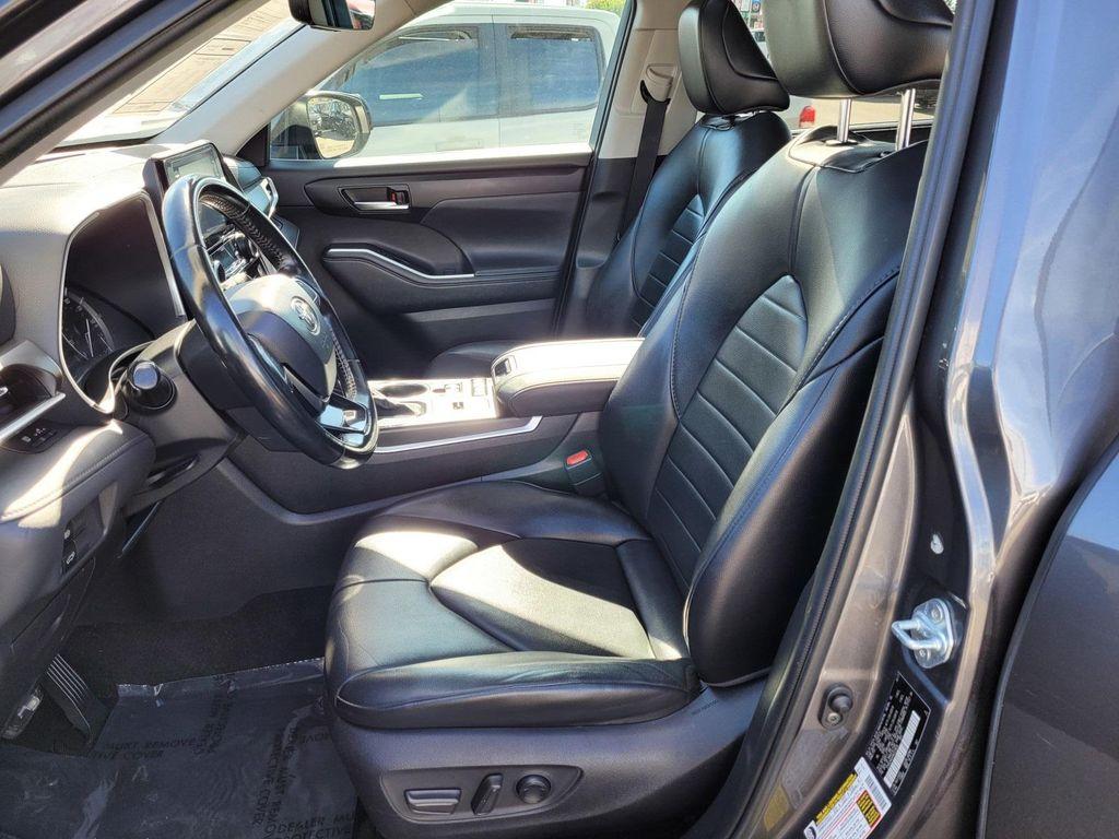 used 2021 Toyota Highlander car, priced at $26,558
