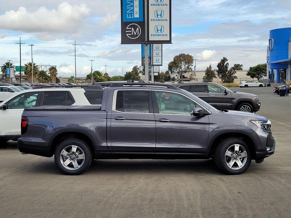 new 2025 Honda Ridgeline car, priced at $46,930