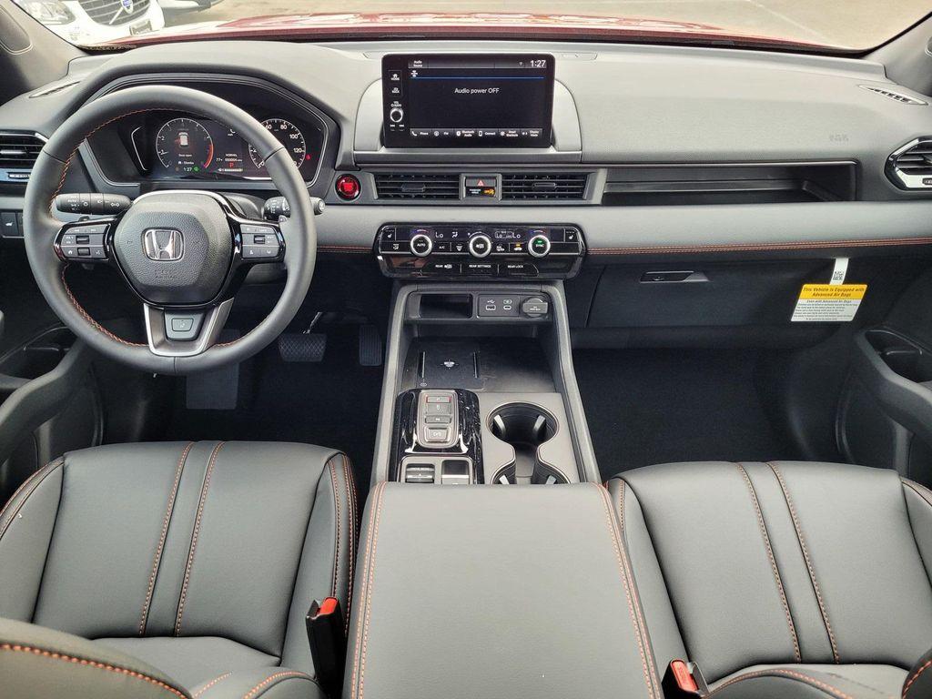 new 2025 Honda Pilot car, priced at $51,830