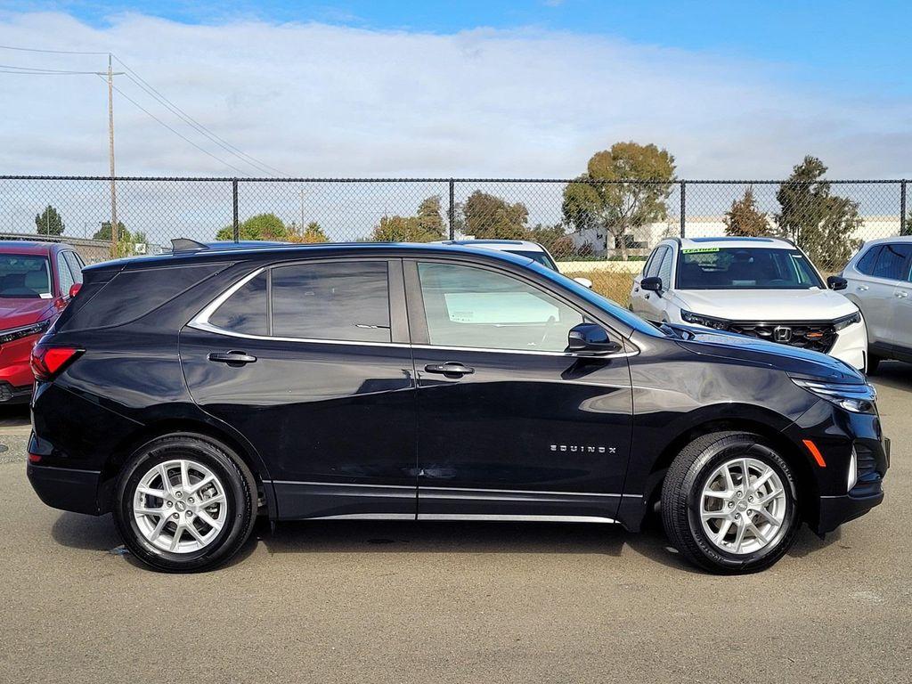 used 2022 Chevrolet Equinox car, priced at $17,988