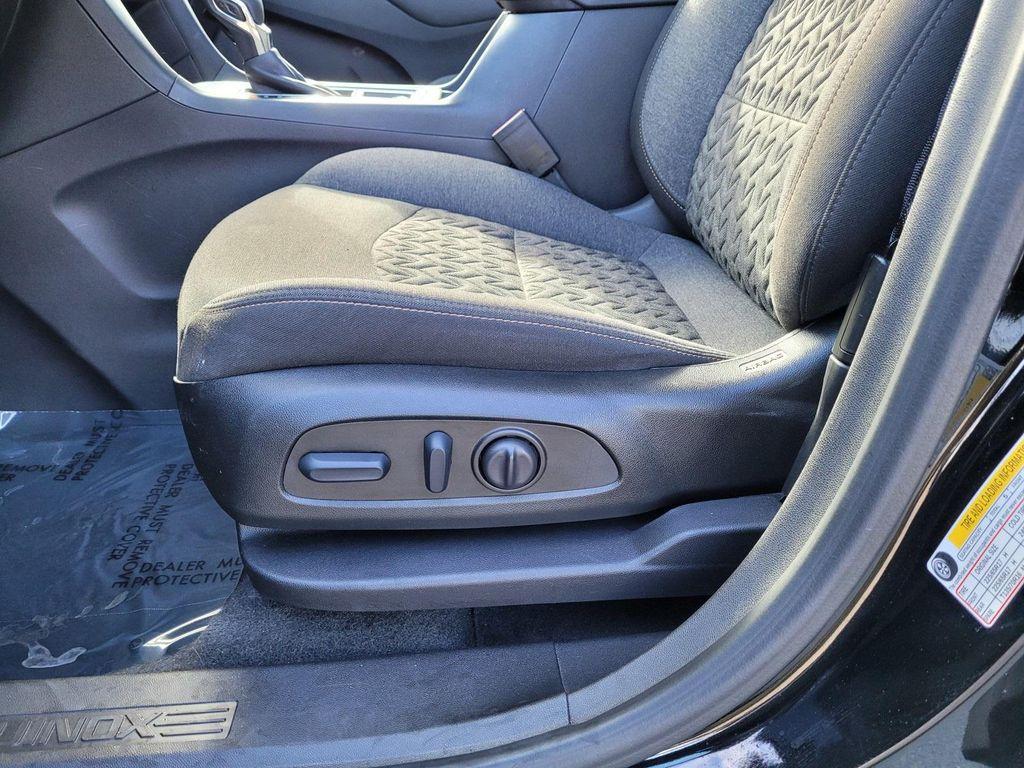 used 2022 Chevrolet Equinox car, priced at $17,988