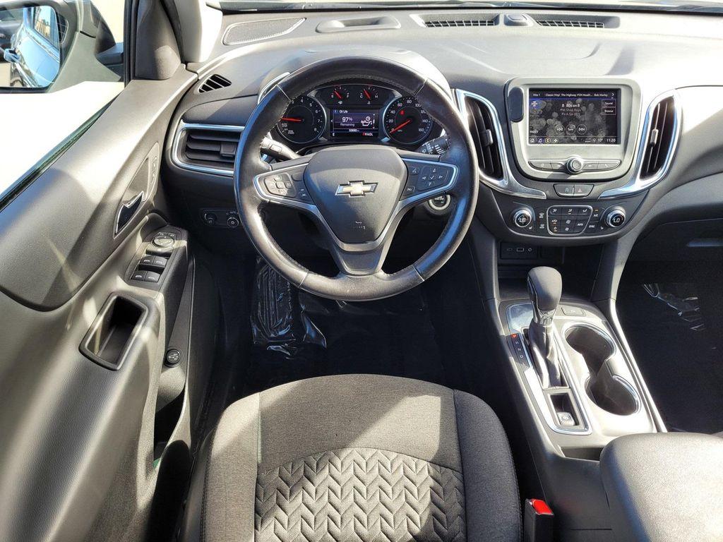 used 2022 Chevrolet Equinox car, priced at $17,988