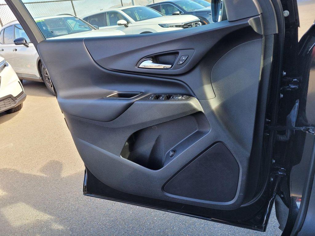 used 2022 Chevrolet Equinox car, priced at $17,988