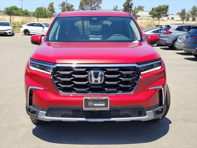 new 2025 Honda Pilot car, priced at $45,050