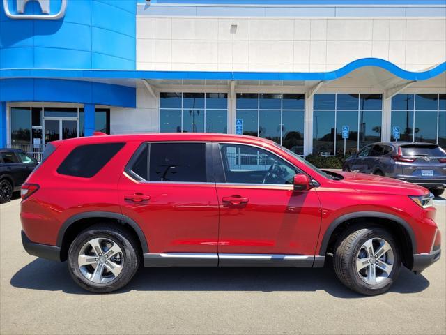 new 2025 Honda Pilot car, priced at $45,050