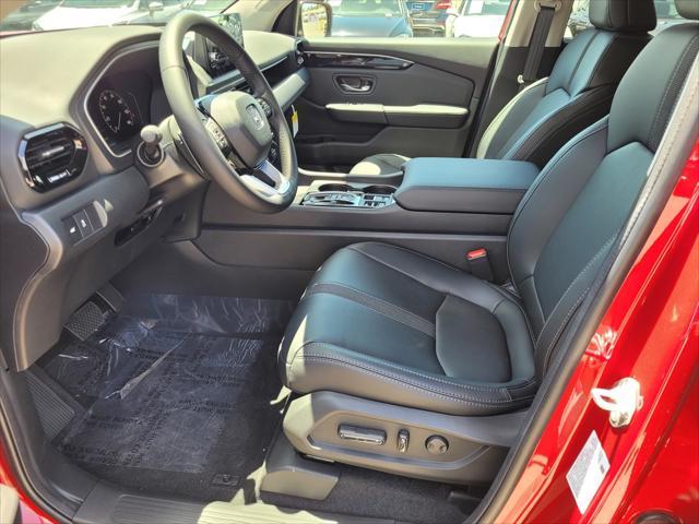 new 2025 Honda Pilot car, priced at $45,050