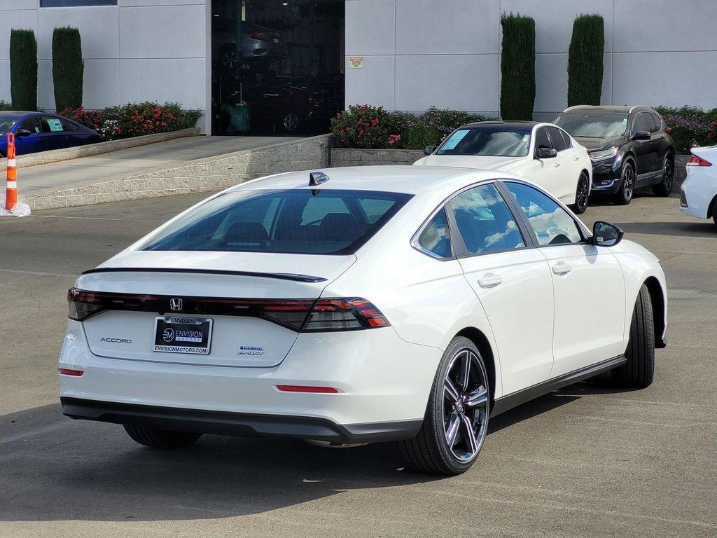 new 2025 Honda Accord Hybrid car, priced at $35,305