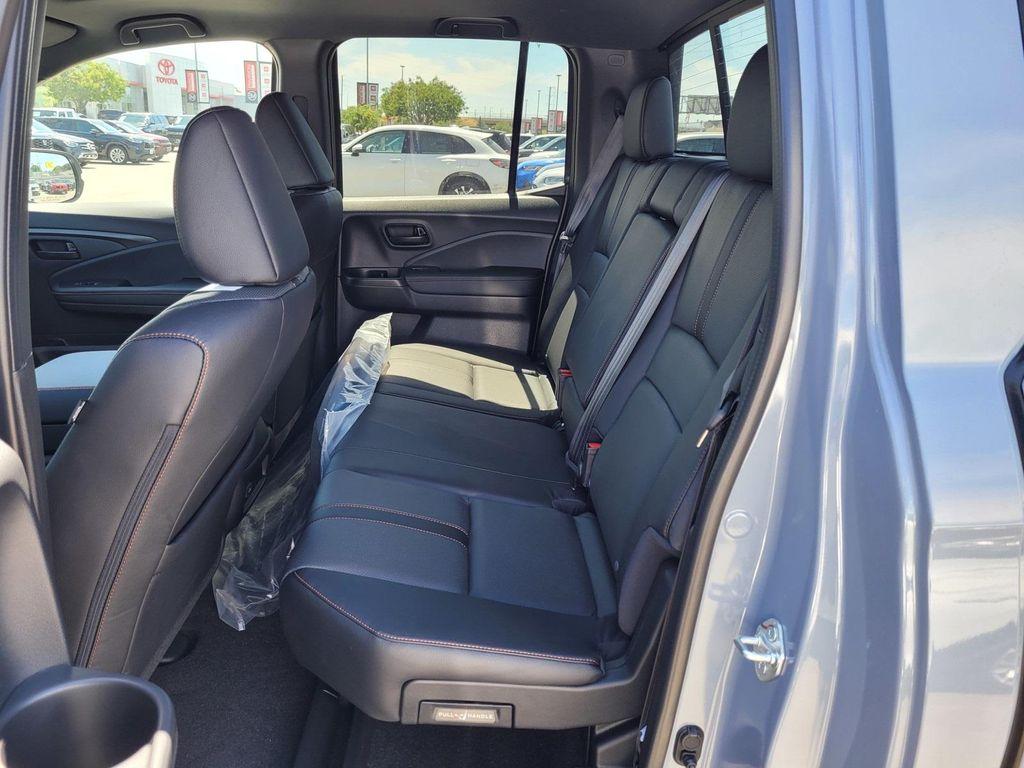 new 2025 Honda Ridgeline car, priced at $49,185