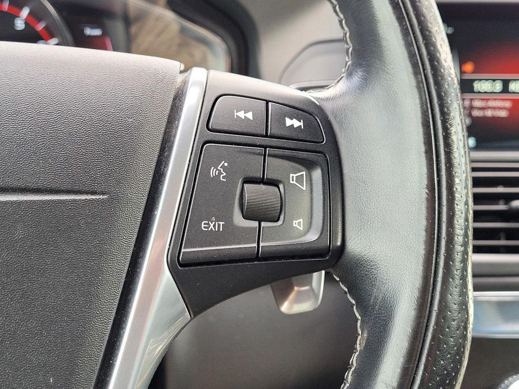 used 2016 Volvo XC60 car, priced at $12,888